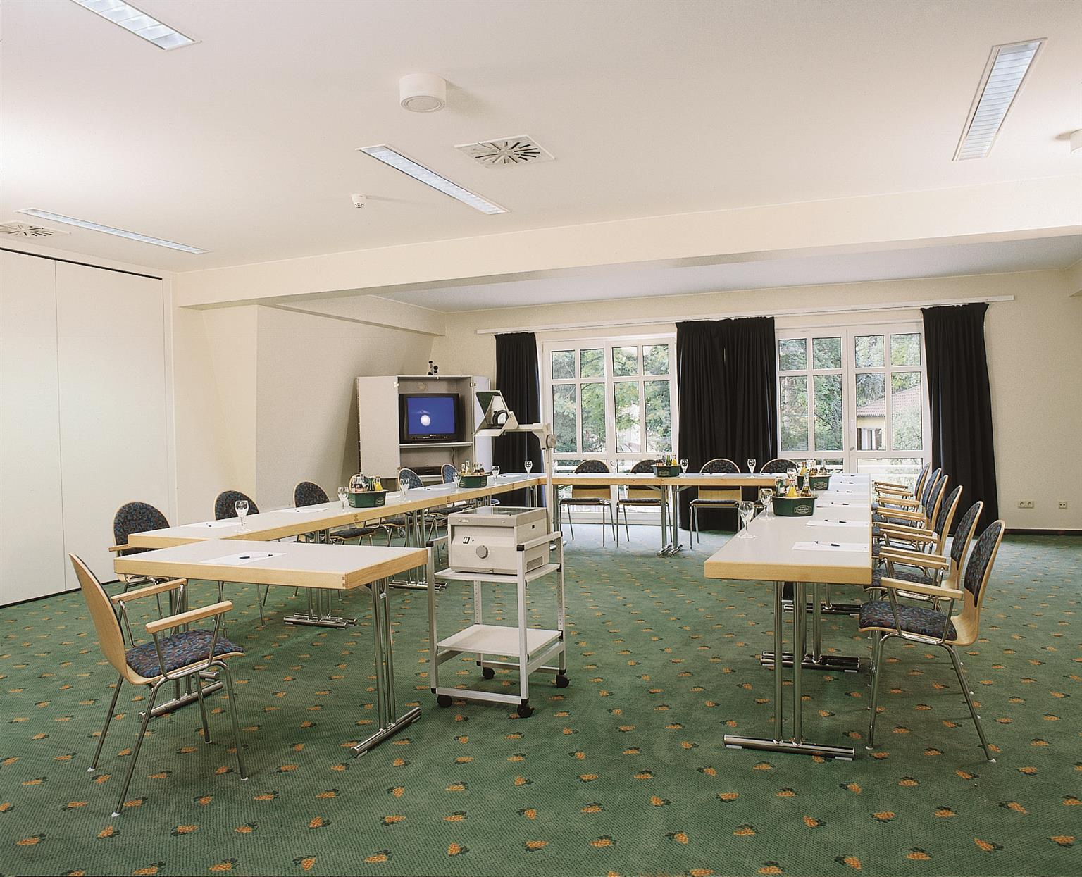 Hotel Western Wein- Und Parkhotel 4*